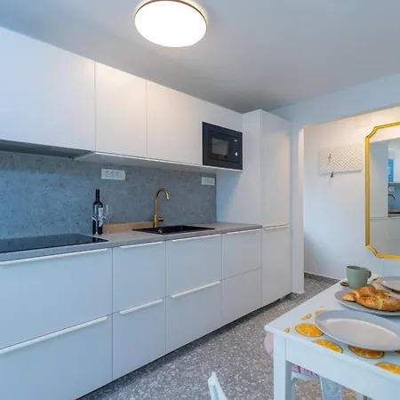 Aspalathos Romantic Retreat 스플리트