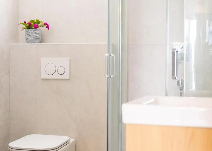 Aspalathos Romantic Retreat *