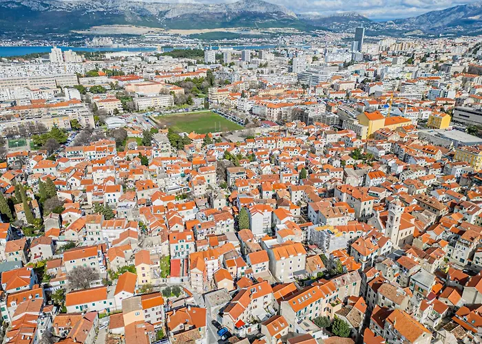 아파트 Aspalathos Romantic Retreat